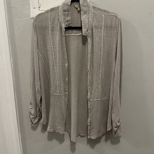 Lucky Brand Light Grey Button Up with Roll Up Sleeves, size L